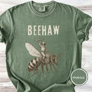 Beekeeper Shirt, Honey Bees Tee, Apiculture Retro TShirt, Dark Academia Comfort Colors, Beehaw, Bee Lover Gift, Funny Bee-Wrangler T-shirt Moss