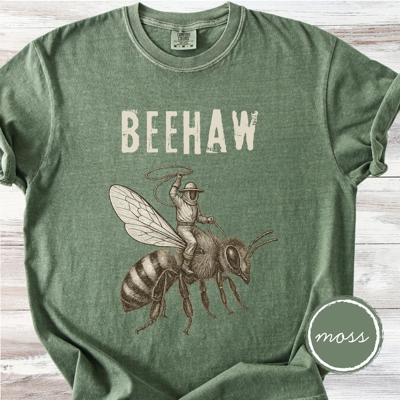 Beekeeper Shirt, Honey Bees Tee, Apiculture Retro TShirt, Dark Academia Comfort Colors, Beehaw, Bee Lover Gift, Funny Bee-Wrangler T-shirt Moss