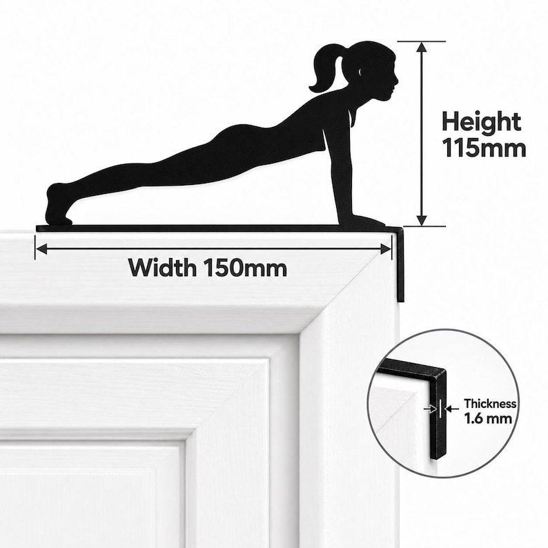 K&ouml;nnte beinhalten: Eine schwarze Metallsilhouette einer Person in Plank-Position, die auf einen T&uuml;rrahmen gesetzt wird. Das Objekt hat eine H&ouml;he von 115 mm, eine Breite von 150 mm und eine Dicke von 1,6 mm, wie durch die technischen Diagramme im Bild dargestellt.