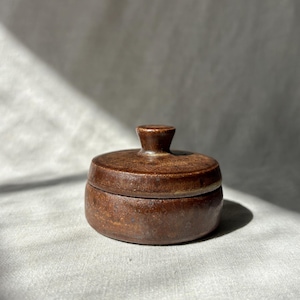 Handmade Ceramic Ring Jar – Chestnut Stash Box with Knob