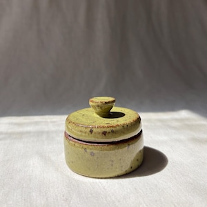 Handmade Ceramic Ring or Stash Box (Olive Green Speckle with Knob)
