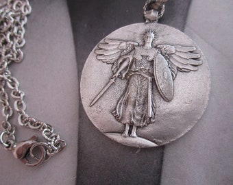WW1 Winged Angel Of Victory Medal Replica As A Necklace, WW1 Winged Angel Of Peace Medal Replica Necklace Medal Design By James Earle Fraser