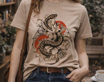 Florales Schlangen-T-Shirt, botanische Schlangen-Grafik-T-Shirt, dunkles Academia-Natur-Shirt