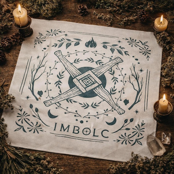 Imbolc Altar Cloth, Brigid's Cross Tarot Cloth, Pagan Holiday Ritual Cloth