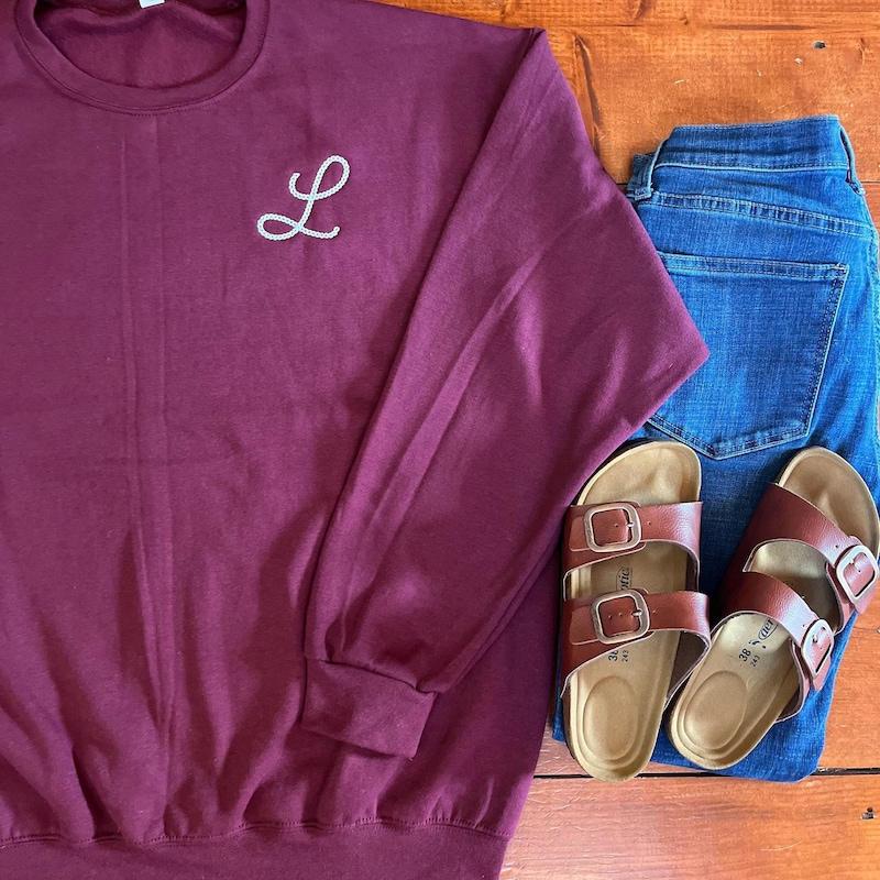L Chain Sweatshirt - Etsy