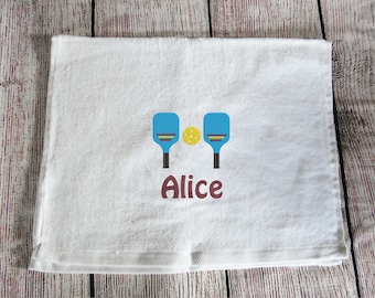 Personalized Pickleball Towel: Custom Embroidered Sports Towel