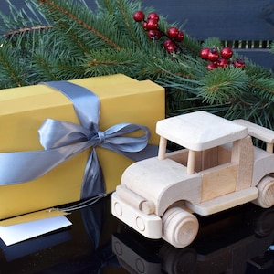 Wooden toy car, Eco-friendly toy, Natural wood toy, Christmas gift for kids, Wooden car for kids, Sustainable toys, Classic wooden toys