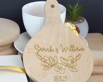 Personalized Mini Cutting Board, Engraved Wood Wedding Favor, Guest Gift