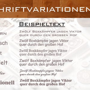 Może przedstawiać: Obraz prezentujący r&oacute;żne style czcionek z niemieckim tekstem "Zw&ouml;lf Boxk&auml;mpfer jagen Viktor quer durch den gro&szlig;en Hof." Style obejmują Modern, Klasyczny, Elegancki, Zabawny, Dekoracyjny i Tradycyjny. Tło z jasną fakturą drewna.