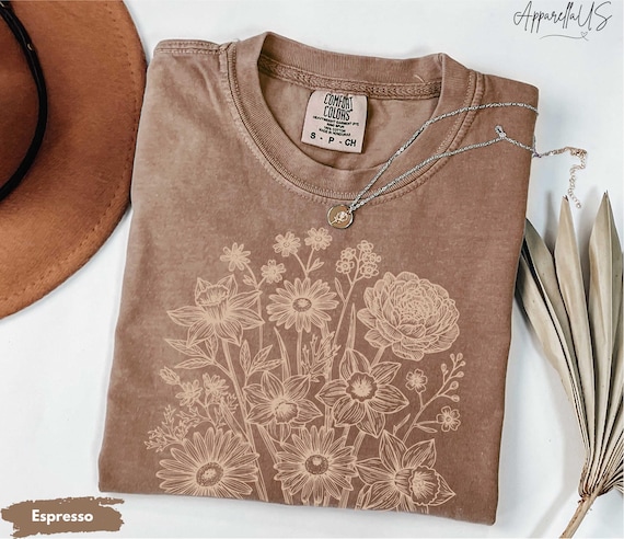 Comfort Colors Vintage Flowers Shirt, Boho Cottagecore Shirt, Wildflower Garden Tee, Gift for Gardener, Nature Lover Shirt, Botanical Floral