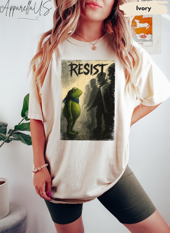 Comfort Colors Portland Frog Resist Protest Sweatshirt, Anti ICE Shirt, Portland Frog Graphic Shirt, Anti Establishment Gift, Resistance Tee