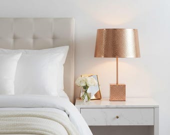 Gehämmertes Kupfer Tischlampe | Handgemachte Nachttischlampe | Moderne rustikale Nachttischbeleuchtung | Marokkanische Kupferlampe