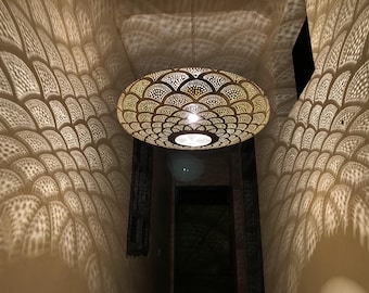 Handmade Brass home decor: Engraved moroccan pendant light