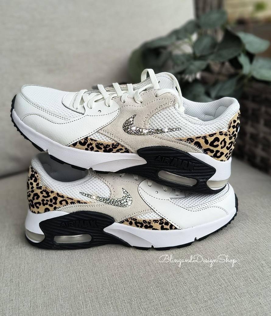 white cheetah nike