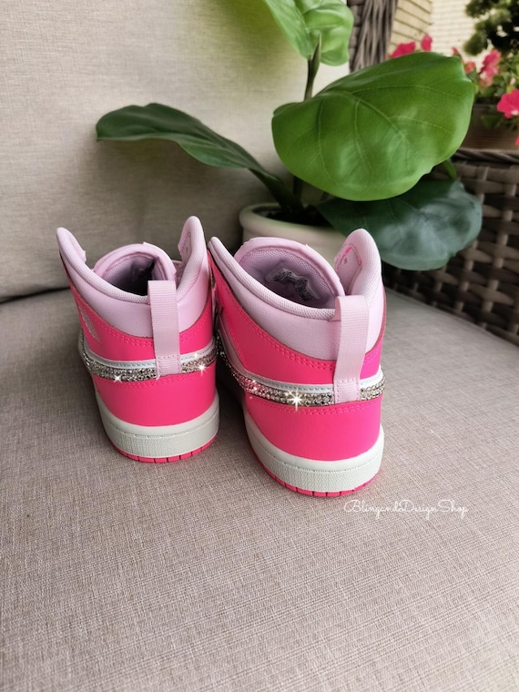 Jordan ピンク スプラッターパンツ M キャップ付き(10年前の廃盤) キラキラ輝くピンクのジョーダン レトロ 1 ミッド キッズ ガールズ