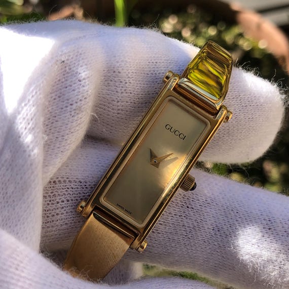 RARE VINTAGE GUCCI 1500 Series Gold-plated Bangle Horsebit Type