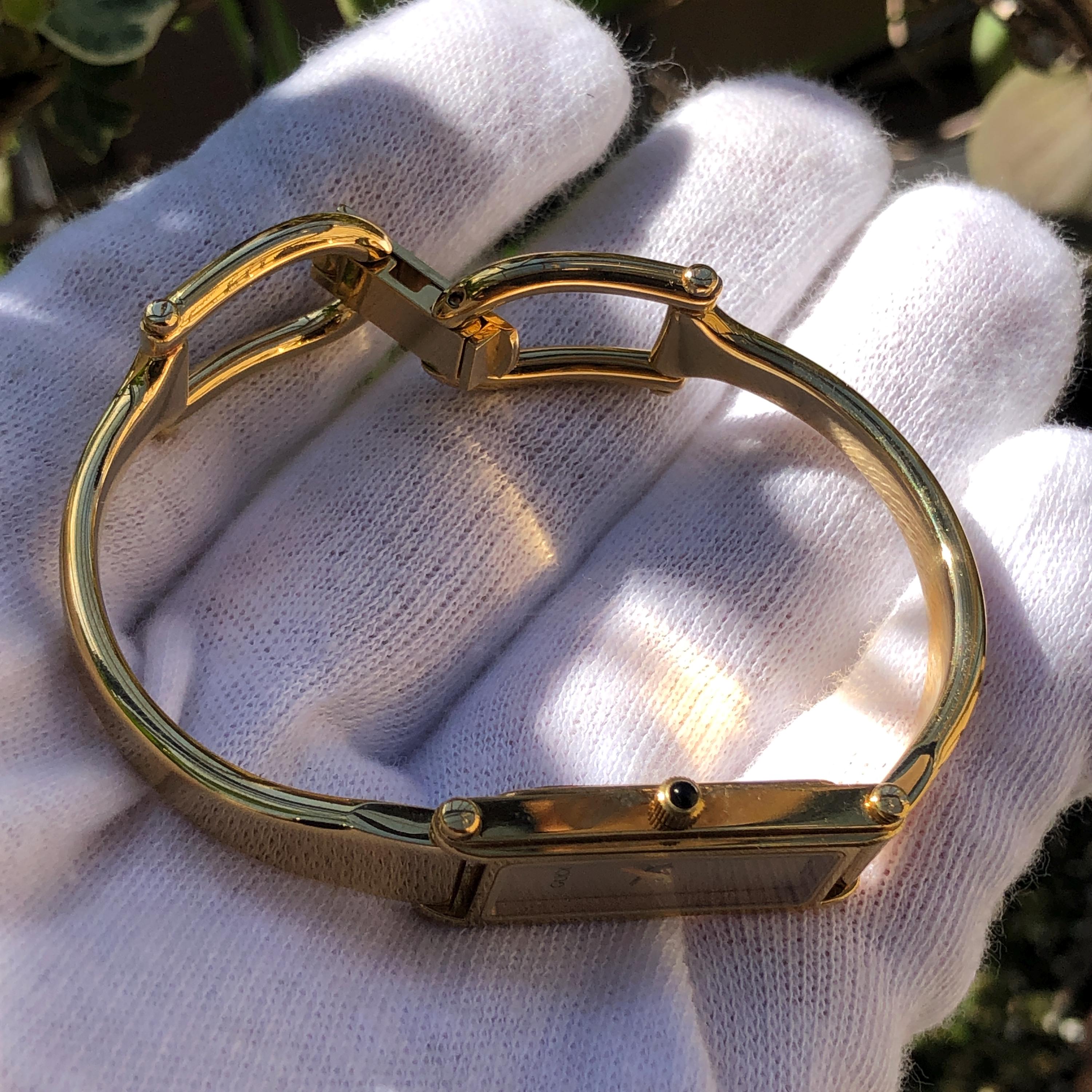 希少なヴィンテージグッチ1500シリーズ、ゴールドメッキバングル