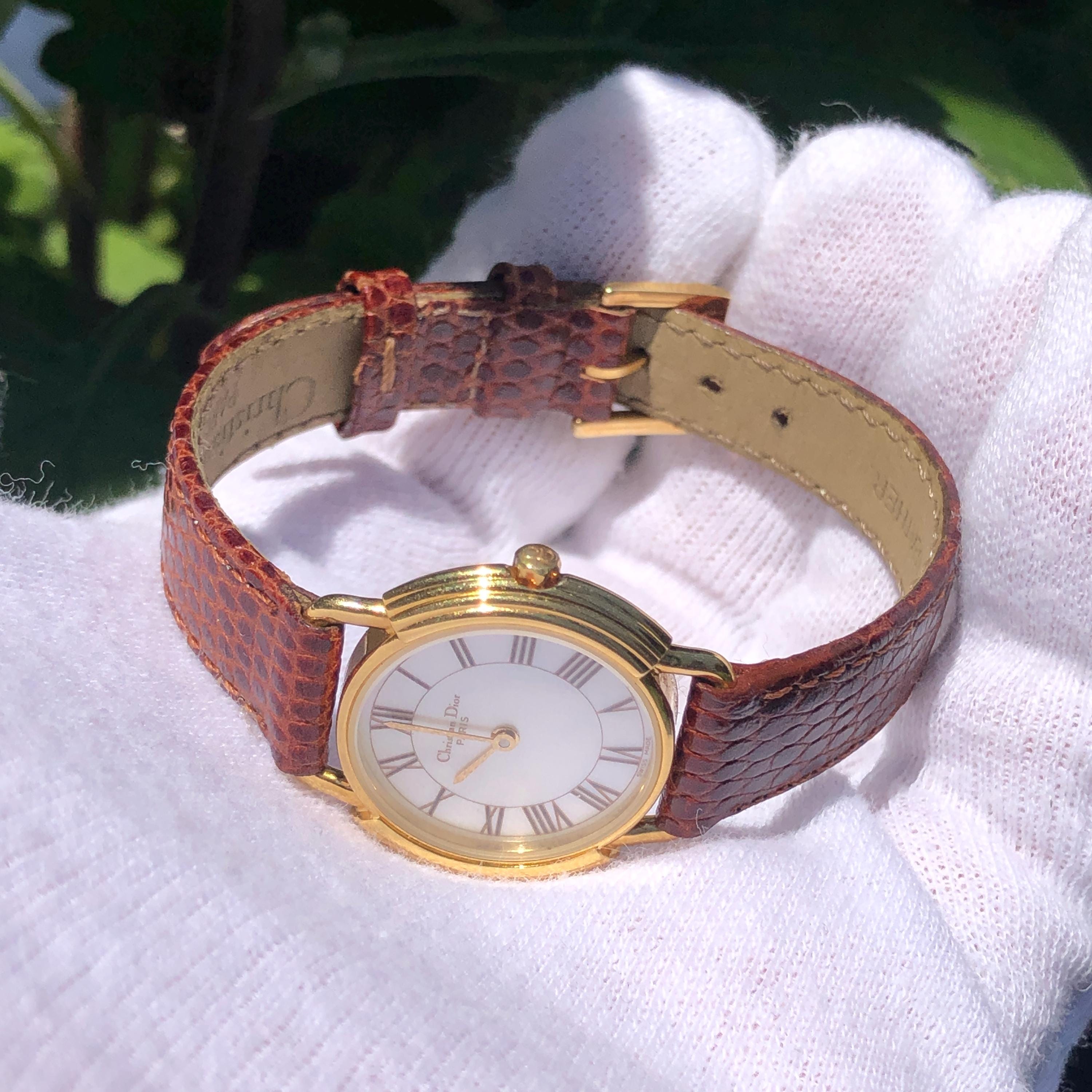 Christian Dior D58-121-2 ヴィンテージ シェル文字盤 Christian Dior Women's Watch Shell Dial Depose 58.121.2