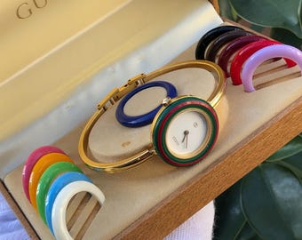 Vintage GUCCI watch with 7 bezels Authentic Vintage Gucci Change Bezel Watch With 7 Bezels  main image 2