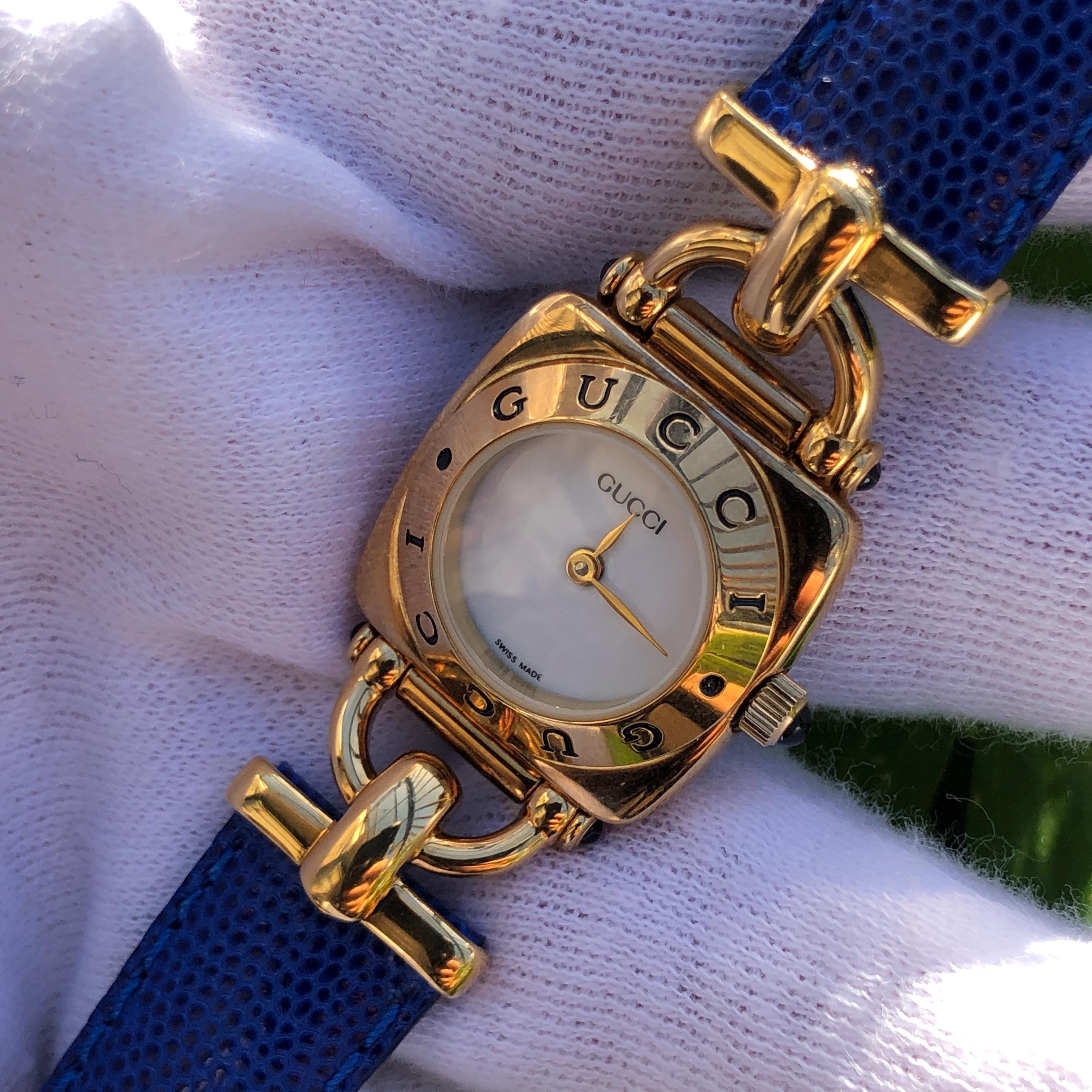 RARE Vintage GUCCI 6300L WHITE Dial Electric Blue Leather Strap