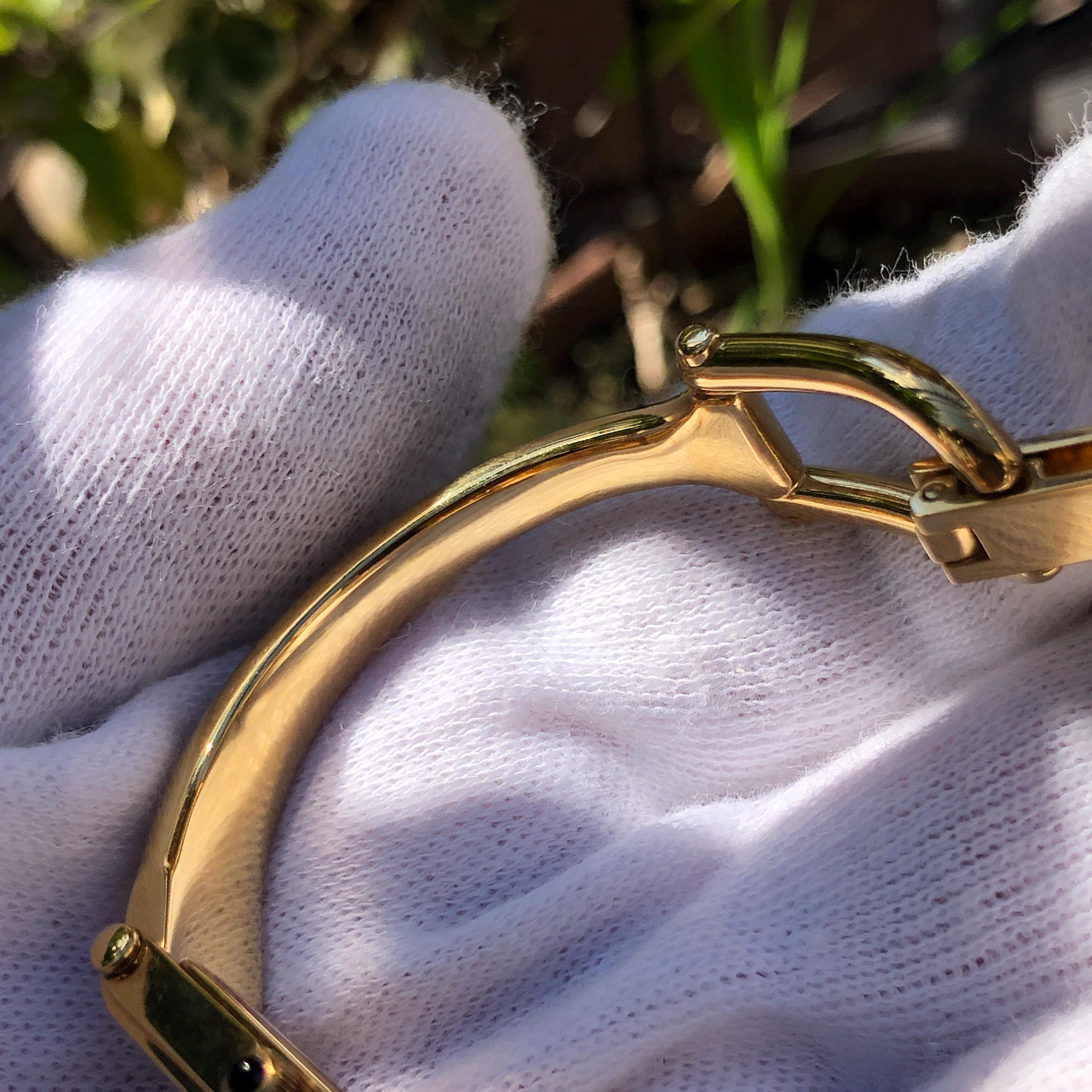 RARE VINTAGE GUCCI 1500 Series Gold-plated Bangle Horsebit Type