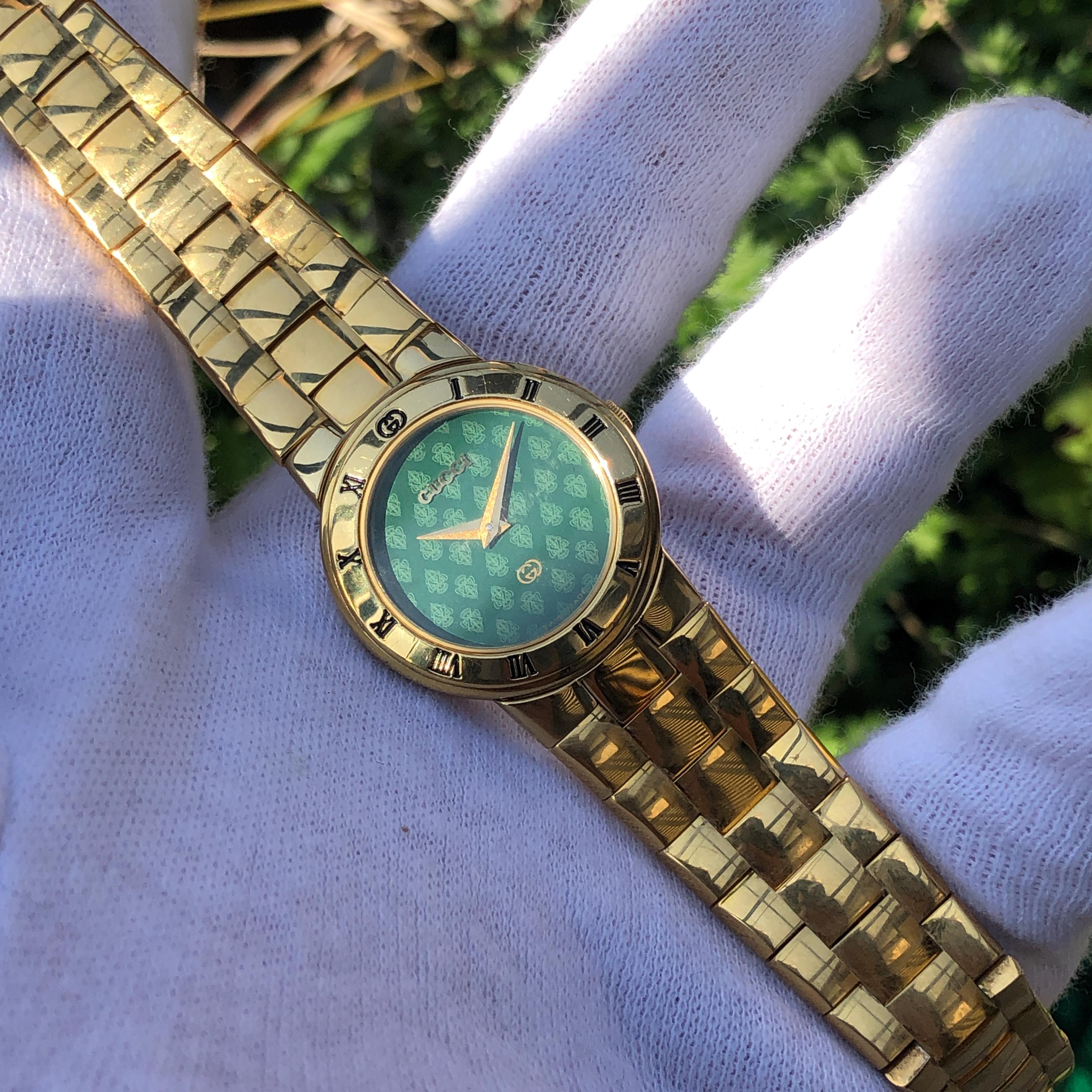 RARE VINTAGE GUCCI 3300L Green Crest Pattern Dial Bracelet Type