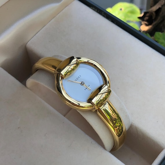 For PETITE Hands VINTAGE GUCCI 1400L Gold Plated Bangle Type