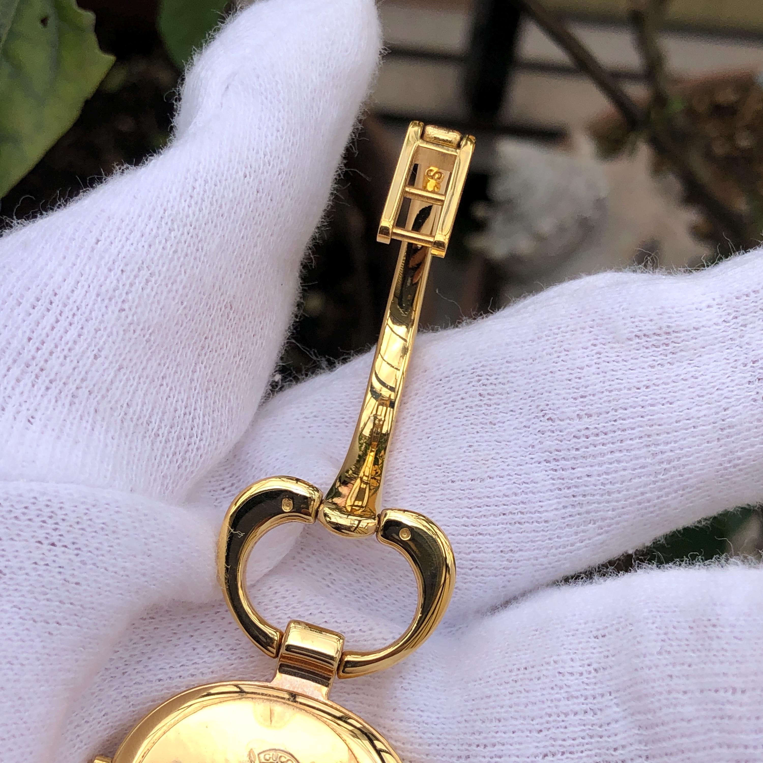 RARE VINTAGE GUCCI 1600 Gold Plated Bangle Type Horsebit Lady's