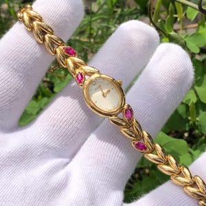 seiko ruby watch, vintage seiko watch, unique watches, dainty watches, seiko lady watch, watches with gemstones,seiko lassale, seiko half moon, half moon watches, christmas gift, new year gift, dress watch, gift watch