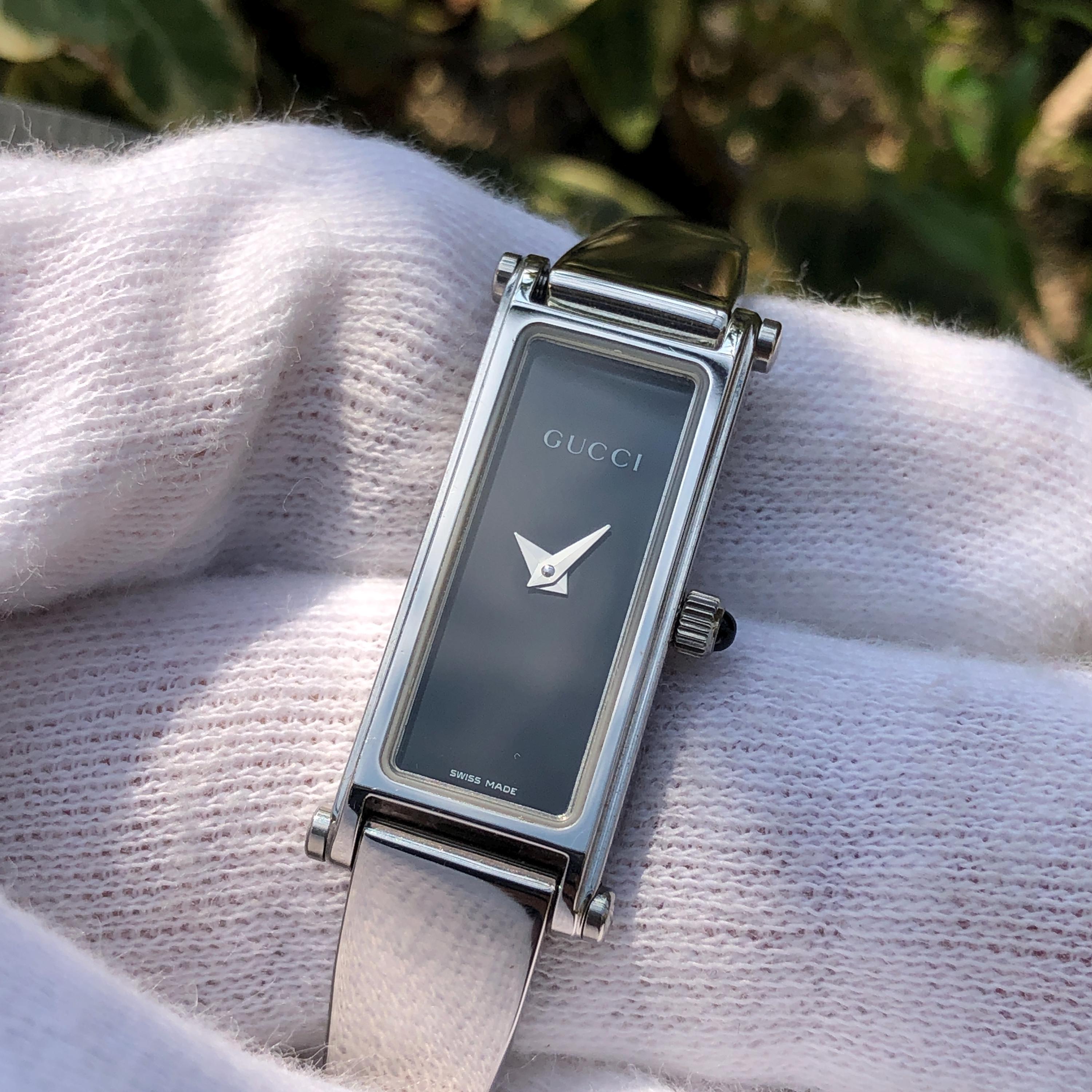 RARE VINTAGE GUCCI 1500L Series Silver Toned Bangle Horsebit Type