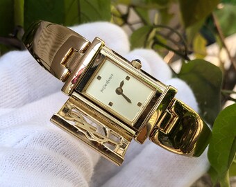 美品 Yves Saint Laurent オクタゴ レディース腕時計 1255 YVES SAINT LAURENT イヴ・サンローラン 腕時計 GP クオーツ