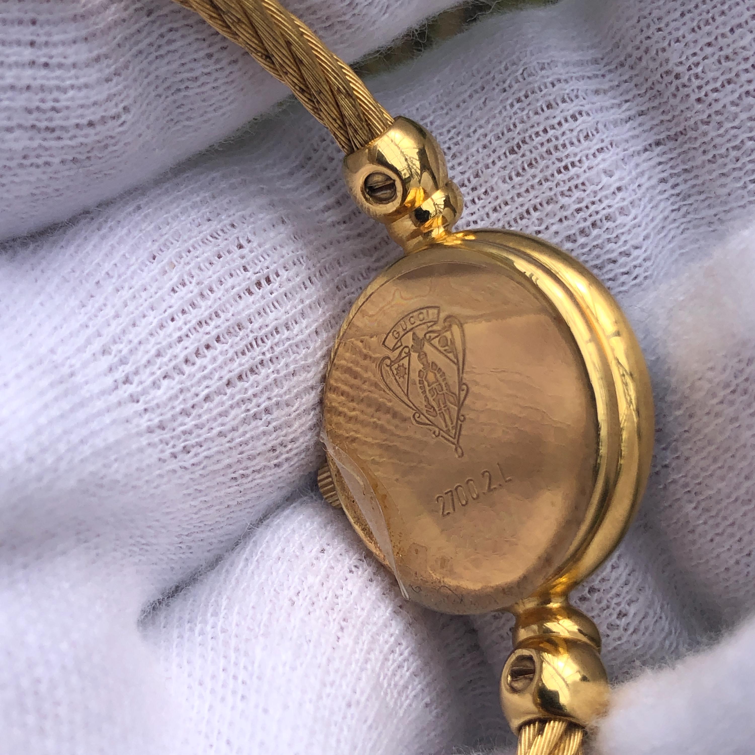 RARE VINTAGE GUCCI 2700.2.L Series Flexible Twisted Bangle Type