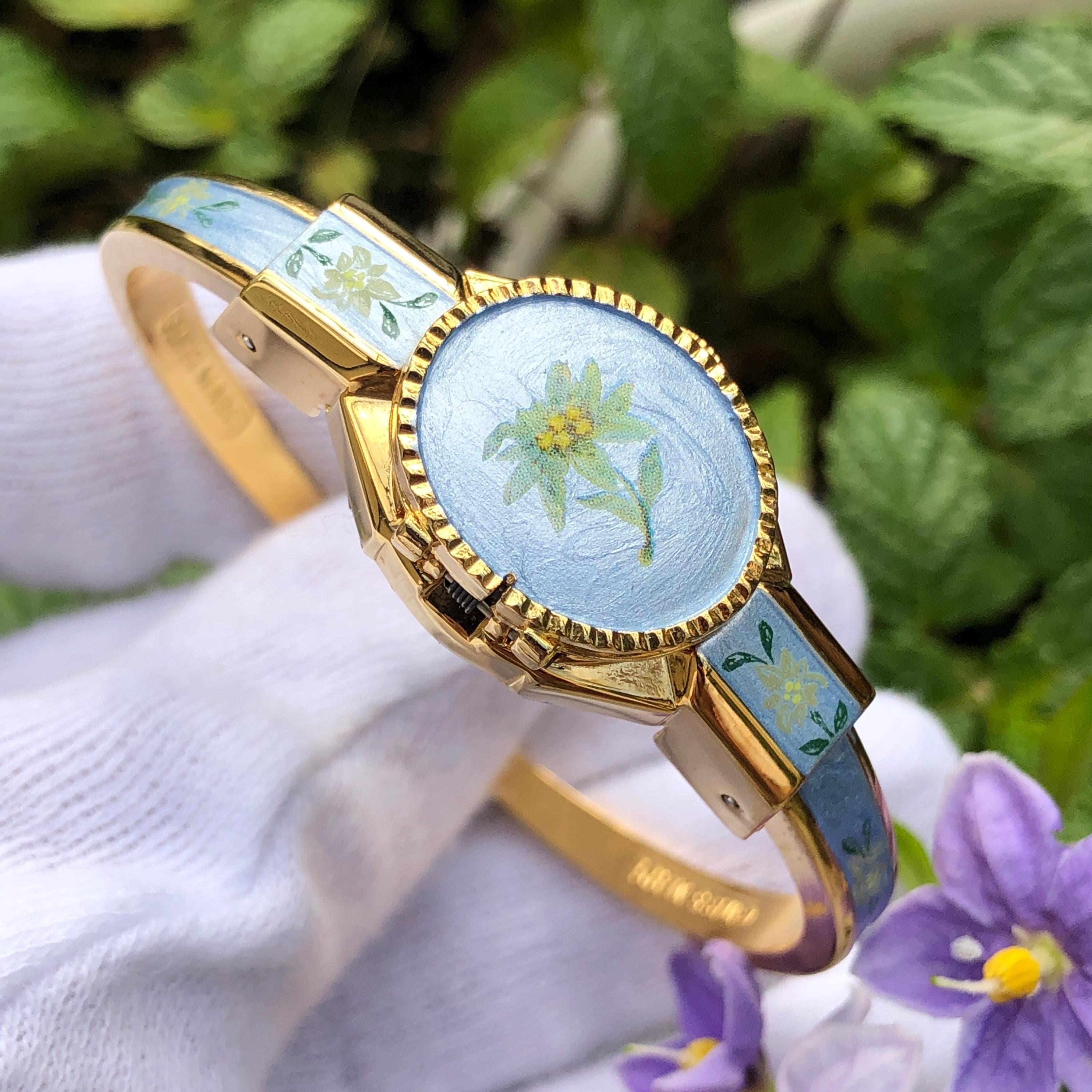 Swiss Made ANDRE MOUCHE 花柄 バングルウォッチ Swiss Made ANDRE