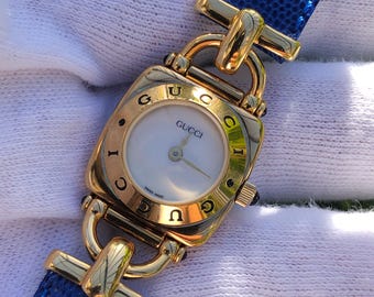 RARE Vintage GUCCI 6300L WHITE Dial Electric Blue Leather Strap
