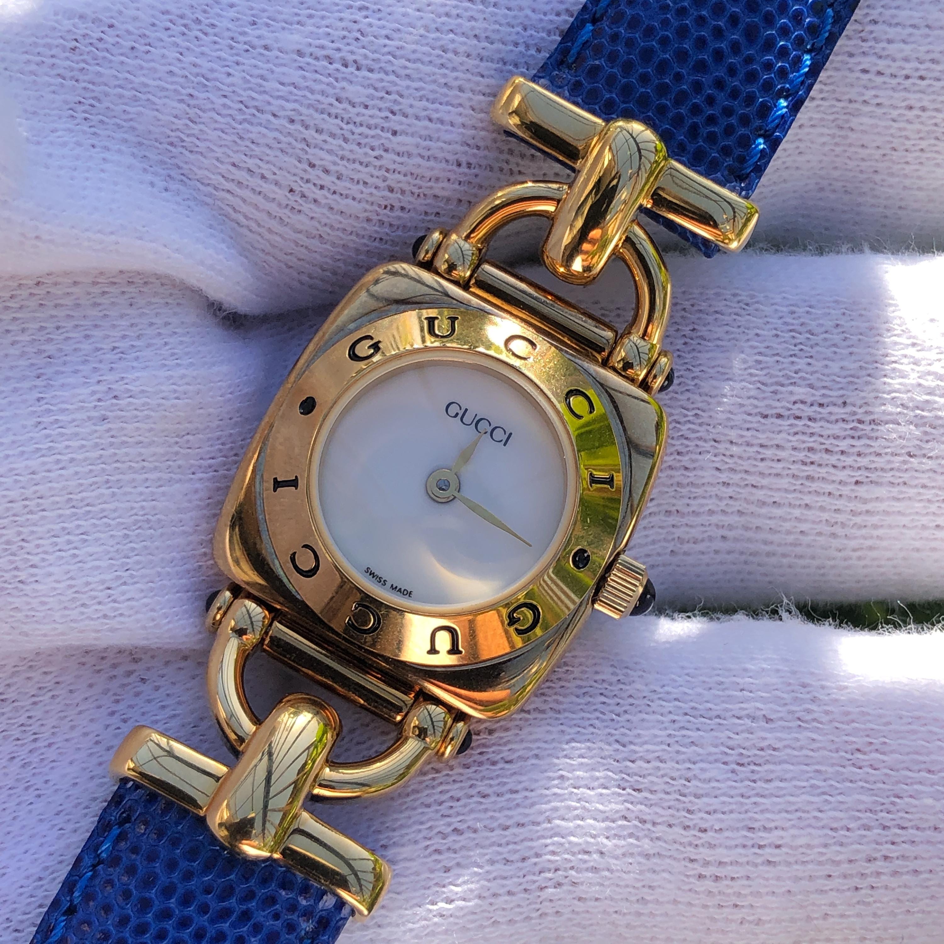 RARE Vintage GUCCI 6300L WHITE Dial Electric Blue Leather Strap