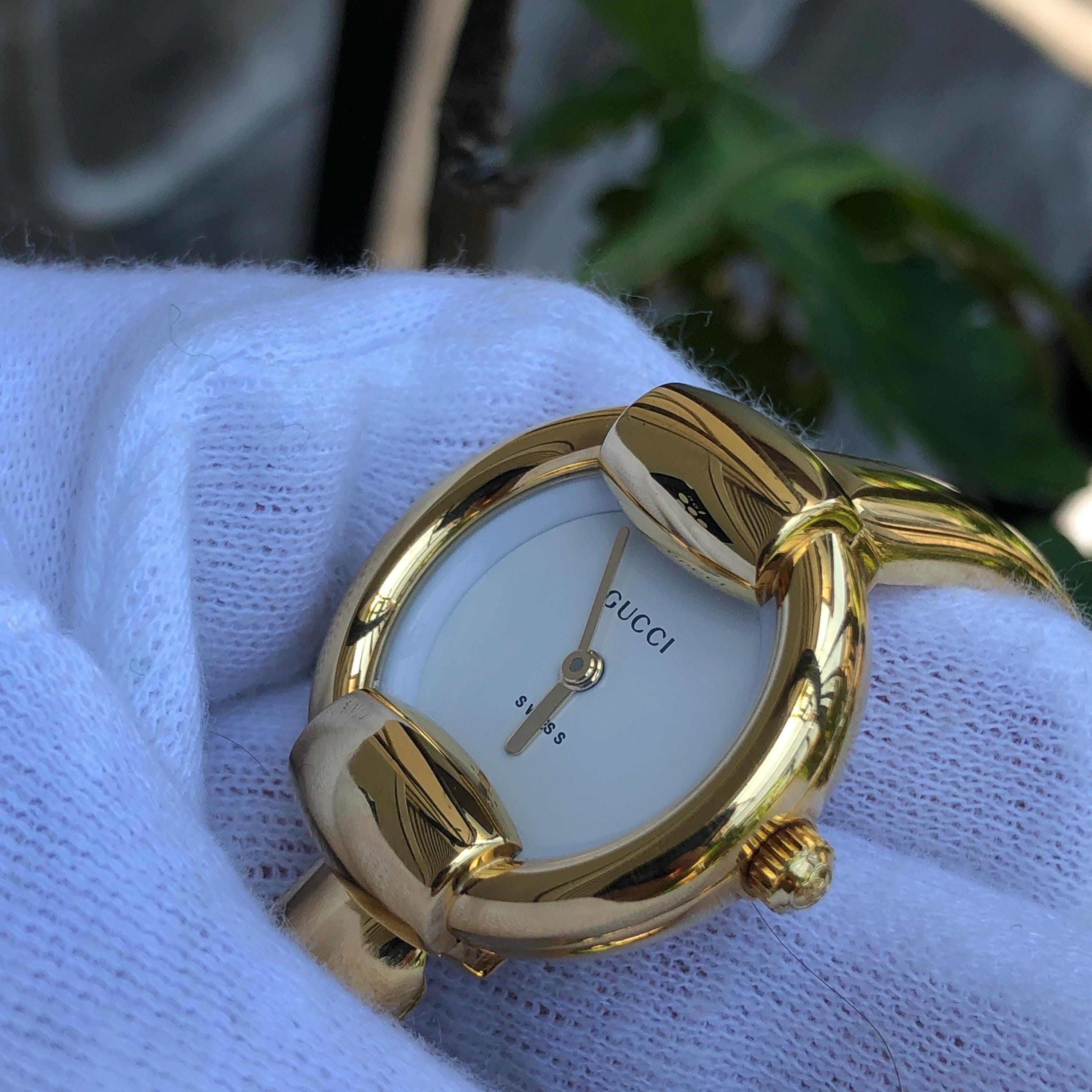 For PETITE Hands VINTAGE GUCCI 1400L Gold Plated Bangle Type