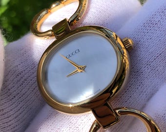 RARE VINTAGE GUCCI 1600 Gold Plated Bangle Type Horsebit Lady's