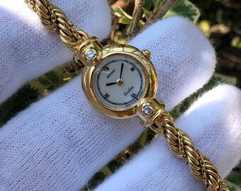Vintage gold diamond Seiko watch women’s dainty
Princess Diana style bevel Rare Vintage Seiko Watch, 1986 A Royal Welcome Princess  main image 4