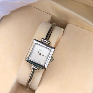 RARE VINTAGE GUCCI 1900L Silver Toned Stainless Metallic  display picture 1