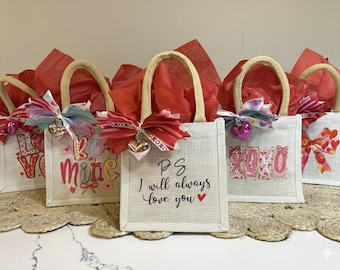 Valentine’s Gift Bag – Small Reusable Jute Bag for Candy, Treats & Small Gifts | Romantic Valentine Packaging