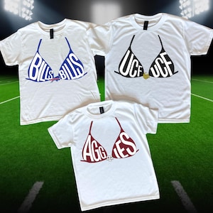 Anpassad college baby t-shirt Merch - Söt bikinitröja - Personlig - Sorority - Trendar nu - Fotbollsmamma - Tailgate-outfit - Matchdag - Tamu