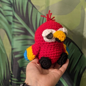 Parrot Crochet Amigurumi Pattern - Pet - Tiki Bar - Parrot Mom - Parrot Dad - Tropical Bird - PDF - Instant Download - English
