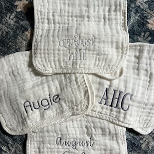 Personalized Muslin Embroidered Burp Cloth | Monogrammed Baby Shower Gift | Cute Baby Burp Cloth