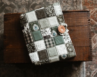 Patchwork Quilted Bow Bible Sleeve & Bookmark | Bible Cover Book Cover Gift For Mom Gift For Wife Gift For Student Custom Bible Pouch