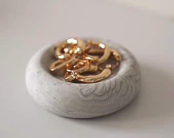Minimalistische runde Schmuckschale, kleiner runder Schmuckhalter, moderne Ringplatte, runder Ringhalter mit Marmormuster