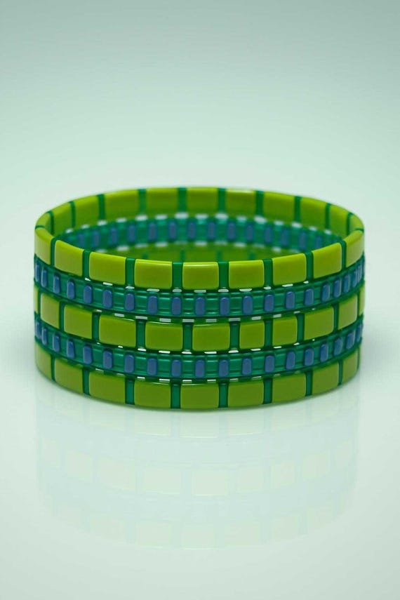 Braccialetto dell'amicizia in cotone intrecciato Boho fortunato set di bracciali fatti a mano con perline in corda intrecciata multistrato per donna uomo regolabile