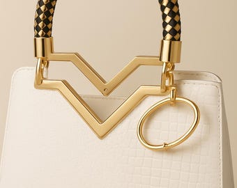 Bolso de mano blanco de piel vegana con relieve de cocodrilo / Estilo Valentino