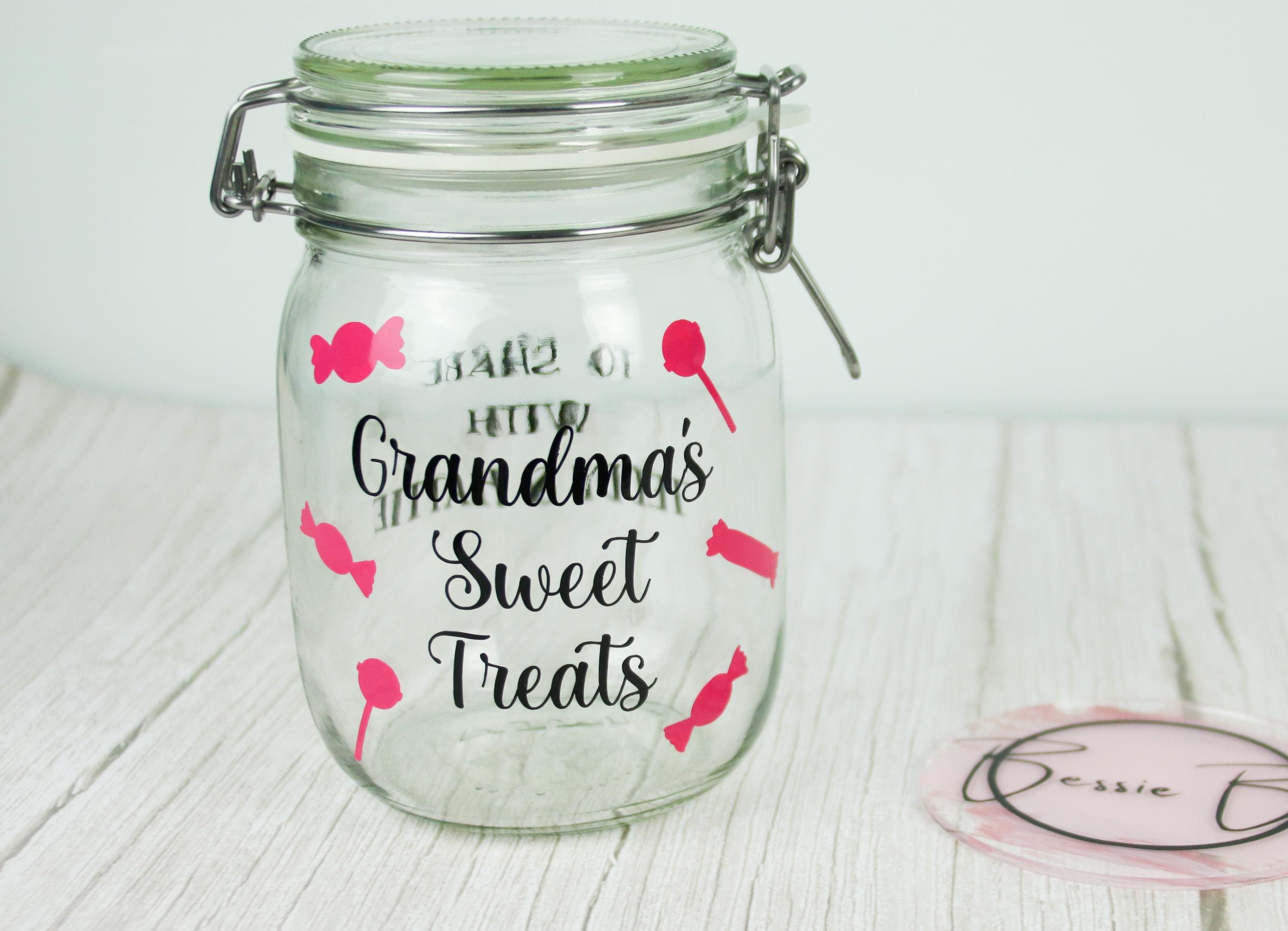 Personalized Grandma's Sweet Jar – Glass Cookie Jar with Clip Lid