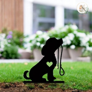 Dog Garden Stake Iron Art Silhouette, Metal Dog Decor for Garden, Outdoor Dog Statue, Dog Garden Art, Easy to Install Garden Decor