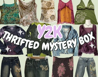 Y2K Vintage Mystery Box – Handplockade begagnade kläder från Lettland | Estetiskt paket från 2000-talet | Bratz, Bimbo, Grunge, Streetwear, Coquette